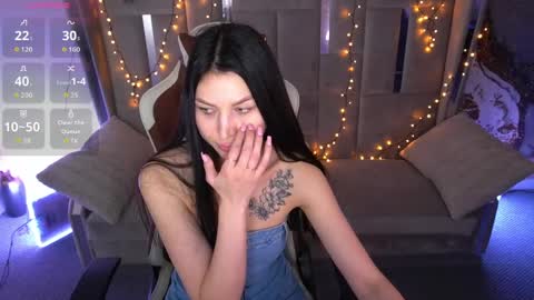 Snapshot of elisevelour chatting on April 10, 2026, 12:54 pm elisevelour online show from April 10, 2026, 12:54 pm
