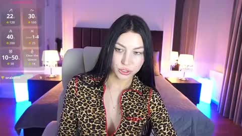 Snapshot of elisevelour chatting on April 18, 2026, 12:20 pm elisevelour online show from April 18, 2026, 12:20 pm
