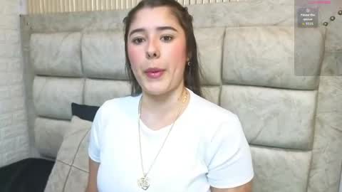 elisvega online show from May 17, 2026, 7:10 pm