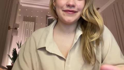 Snapshot of elixiirr chatting on February 27, 2026, 7:36 pm Stephanie online show from February 27, 2026, 7:36 pm