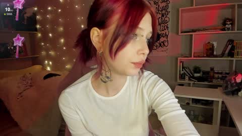 Snapshot of eliza_sadcat chatting on January 24, 2025, 7:28 pm Elizabeth online show from January 24, 2025, 7:28 pm