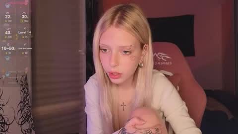 Snapshot of eliza_sadcat chatting on October 25, 2025, 8:14 pm Elizabeth online show from October 25, 2025, 8:14 pm