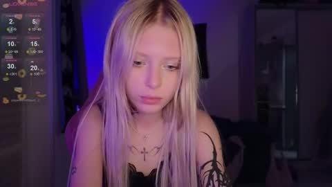 Snapshot of eliza_sadcat chatting on October 26, 2025, 8:48 pm Elizabeth online show from October 26, 2025, 8:48 pm