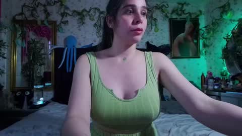 Elizabeth online show from February 11, 2025, 7:48 pm