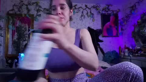 Elizabeth online show from March 1, 2025, 10:55 am