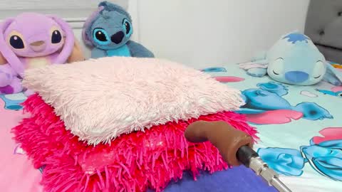 ELIZA online show from November 5, 2025, 3:06 am