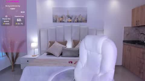 Snapshot of elizabeth_benet_ chatting on July 7, 2026, 2:21 pm elizabeth online show from July 7, 2026, 2:21 pm