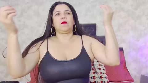 Elizabeth online show from January 11, 2026, 8:58 pm