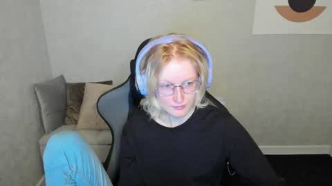 Snapshot of elizabeth_harpper chatting on September 25, 2025, 1:09 am Elizabeth online show from September 25, 2025, 1:09 am