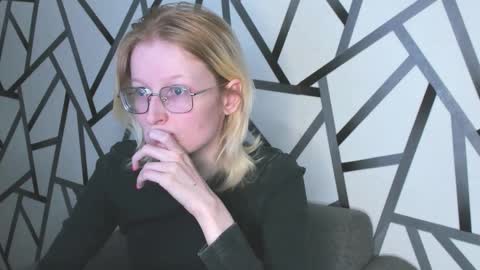 Snapshot of elizabeth_harpper chatting on November 6, 2025, 1:39 am Elizabeth online show from November 6, 2025, 1:39 am