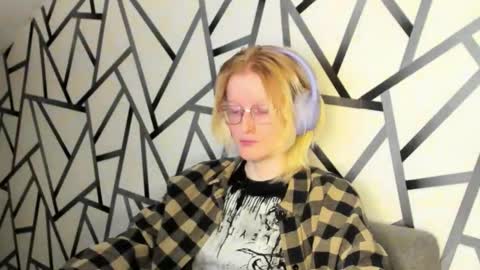 Snapshot of elizabeth_harpper chatting on November 7, 2025, 1:27 am Elizabeth online show from November 7, 2025, 1:27 am