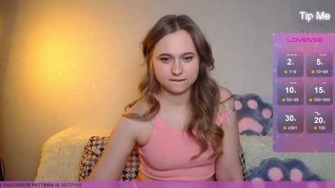 Lizzy online show from October 17, 2025, 10:40 am