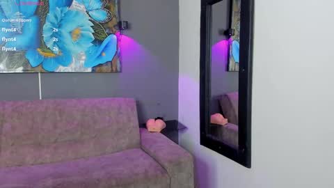 Snapshot of elizabeth_lamer chatting on December 23, 2025, 6:55 am Elizabeth Lamer online show from December 23, 2025, 6:55 am