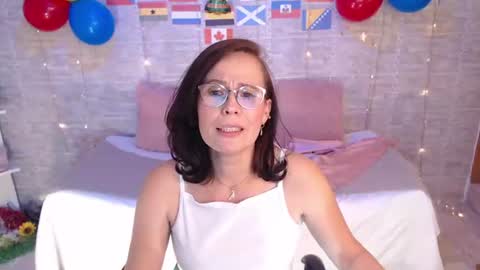 Elizabeth online show from July 6, 2026, 3:03 pm