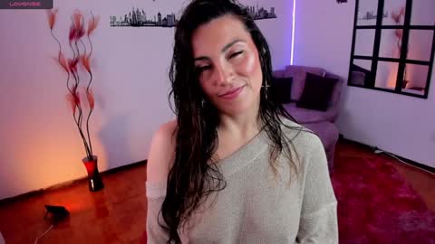 Snapshot of elizabeth_taylor_b chatting on December 2, 2024, 4:31 pm Elizabeth online show from December 2, 2024, 4:31 pm