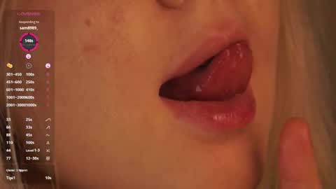 Snapshot of elizabethennals chatting on November 11, 2025, 6:19 pm Elizabeth online show from November 11, 2025, 6:19 pm