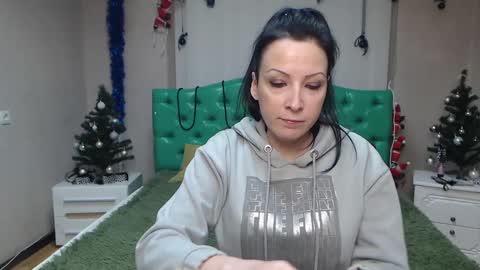 ElizabethSho online show from December 27, 2024, 9:11 pm