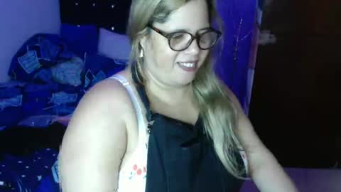 Elizabeth online show from November 15, 2025, 3:08 pm