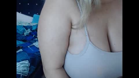 Elizabeth online show from November 16, 2025, 11:49 am