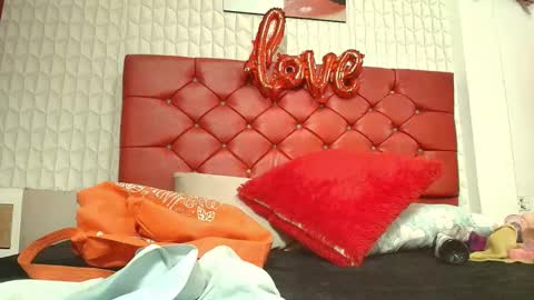 Snapshot of elizabetth_roman chatting on February 26, 2026, 8:19 pm elizabetth_roman online show from February 26, 2026, 8:19 pm