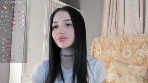 Eva online show from December 7, 2024, 2:35 pm