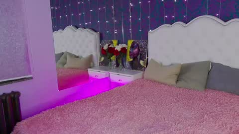 Snapshot of elizamayers chatting on February 6, 2025, 3:52 pm Linda online show from February 6, 2025, 3:52 pm