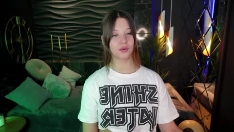 Eliza online show from January 9, 2025, 5:11 pm