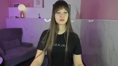 Eliza online show from February 15, 2025, 7:28 pm