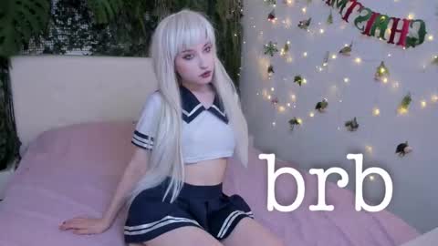 Snapshot of elizanik chatting on January 9, 2026, 9:16 pm Eliza online show from January 9, 2026, 9:16 pm