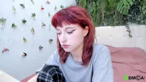 Snapshot of elizanik chatting on February 6, 2026, 9:29 pm Eliza online show from February 6, 2026, 9:29 pm