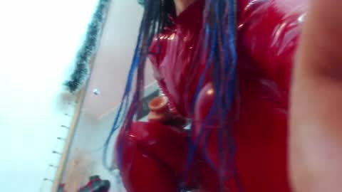 Snapshot of elizatex chatting on December 24, 2024, 6:11 am online show from December 24, 2024, 6:11 am