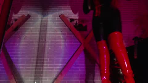 Snapshot of elizatex chatting on January 18, 2025, 10:17 pm online show from January 18, 2025, 10:17 pm