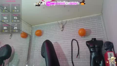 Snapshot of elizatex chatting on October 31, 2025, 7:26 pm online show from October 31, 2025, 7:26 pm