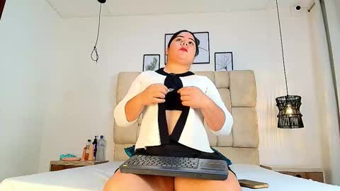 Eliza online show from October 6, 2025, 12:13 pm