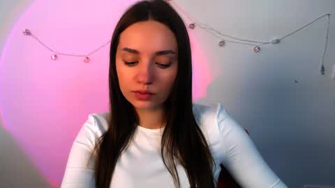 elizsun online show from April 14, 2026, 8:20 am