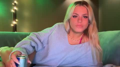 Ella online show from January 15, 2026, 5:23 am