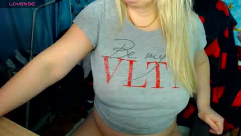  IsaBella  online show from February 14, 2026, 11:56 pm
