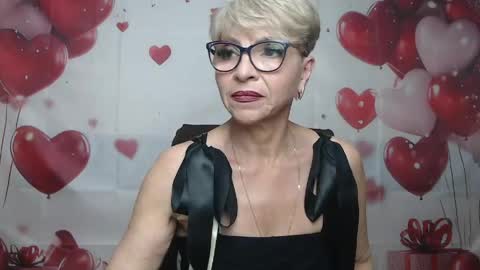 Snapshot of ellabonito chatting on May 16, 2026, 6:32 am EllaBonito online show from May 16, 2026, 6:32 am