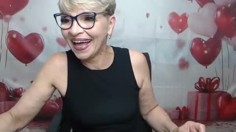 Snapshot of ellabonito chatting on July 6, 2026, 5:59 am EllaBonito online show from July 6, 2026, 5:59 am