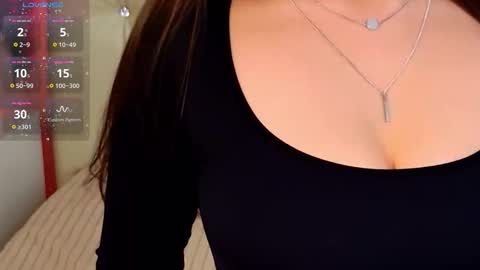 ellacanny online show from December 14, 2025, 6:08 am