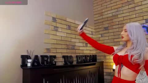 Snapshot of ellacharmx chatting on January 4, 2025, 7:13 pm Ella online show from January 4, 2025, 7:13 pm