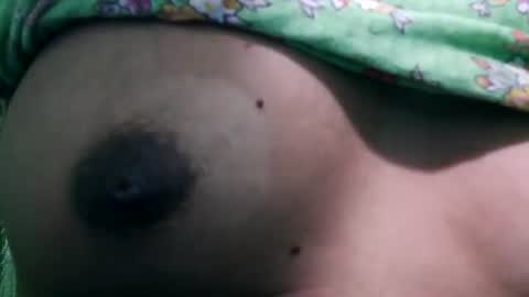 Ellah online show from December 2, 2025, 2:50 am