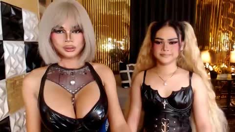 ellahemperialts online show from April 28, 2026, 8:52 am