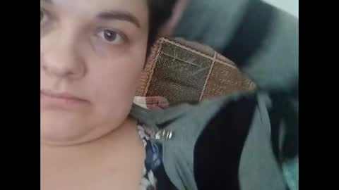 Snapshot of ellajossie chatting on November 3, 2025, 11:11 am Ella online show from November 3, 2025, 11:11 am