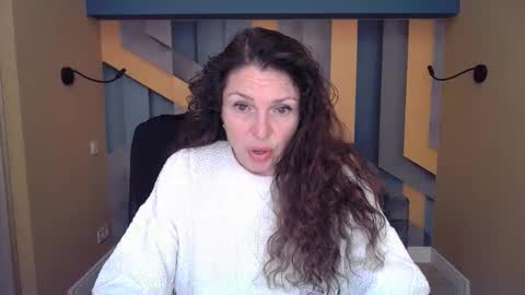 Snapshot of ellalongs chatting on February 6, 2026, 12:30 pm EllaLongs online show from February 6, 2026, 12:30 pm