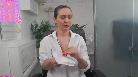            online show from May 24, 2026, 2:44 pm