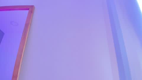 Ella online show from January 19, 2025, 4:22 am