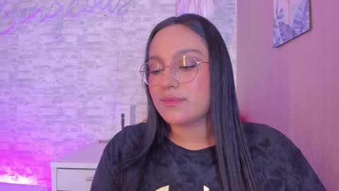 Ella online show from February 22, 2025, 4:07 am