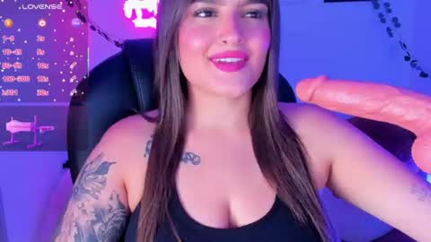 Snapshot of ellarosee_ chatting on July 17, 2026, 6:13 pm ellarosee_ online show from July 17, 2026, 6:13 pm