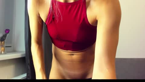 ellen_flow online show from May 22, 2026, 8:14 pm